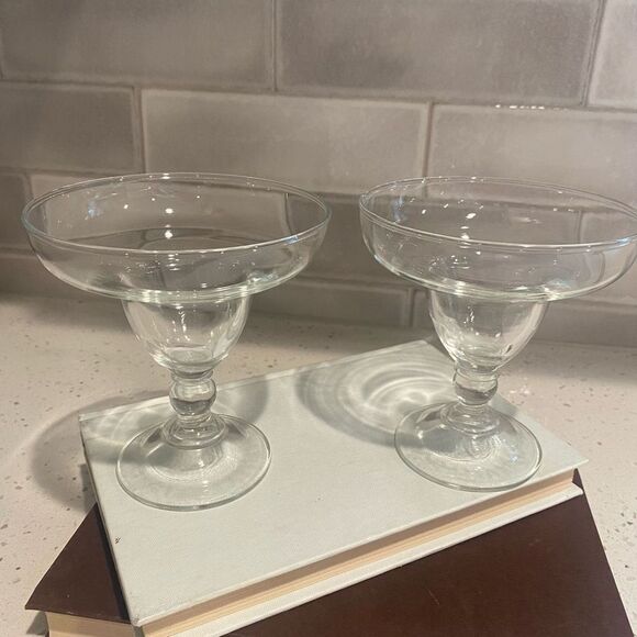 Set 2 Vintage Clear Margarita Cocktail Glasses Serving Glass - Picture 2 of 5